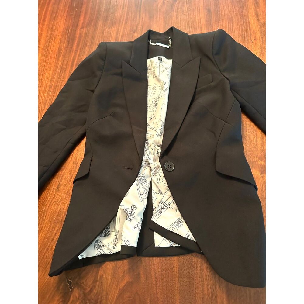 White House Black Market Tailored Black Blazer (Size 0P)